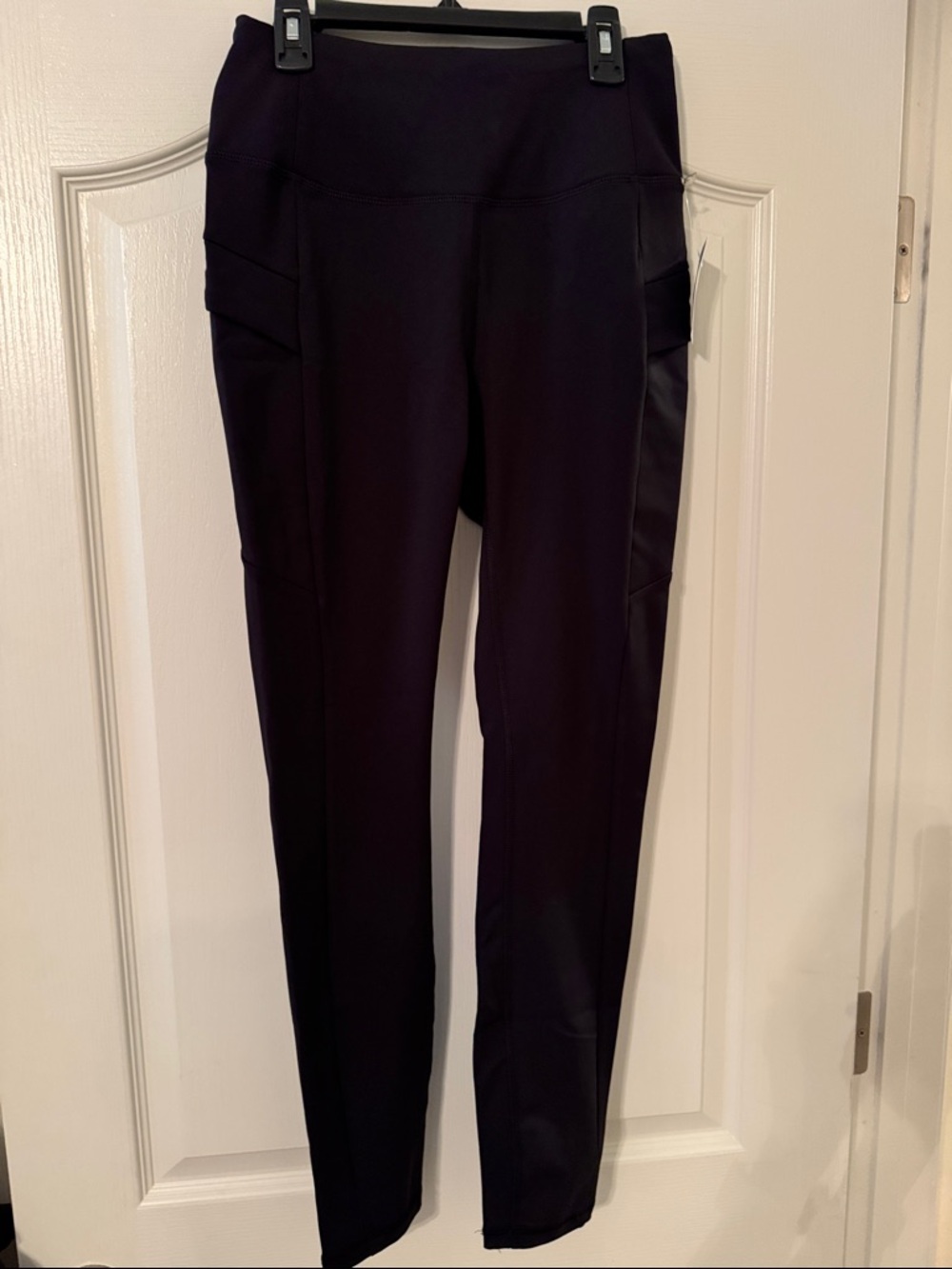 Avalanche Black High-Rise Leggings with Side Panels